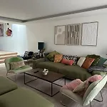 Dom Living - Luxushaus 别墅 富尔达