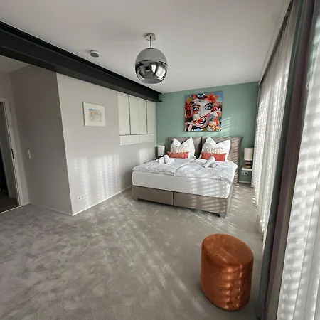DOM LIVING - LuxusHaus *